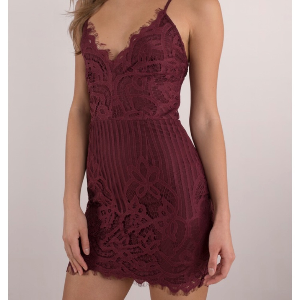 TOBI wine lace bodycon dress